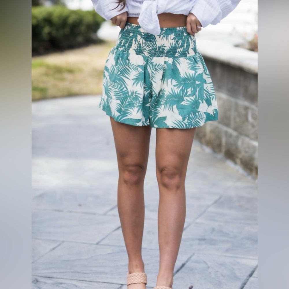 Harlowe Tropical Skort /shorts by DeeDee